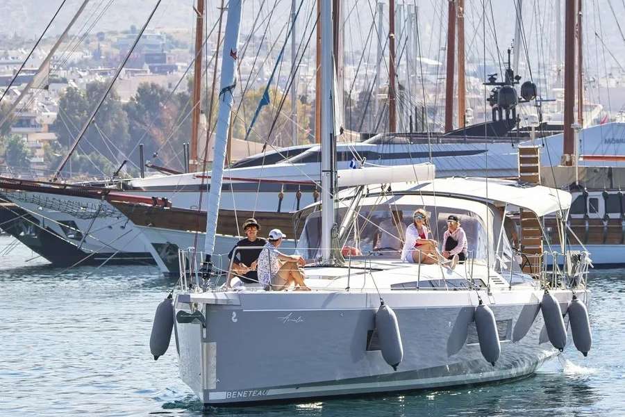 Sailboat Oceanis 51.1