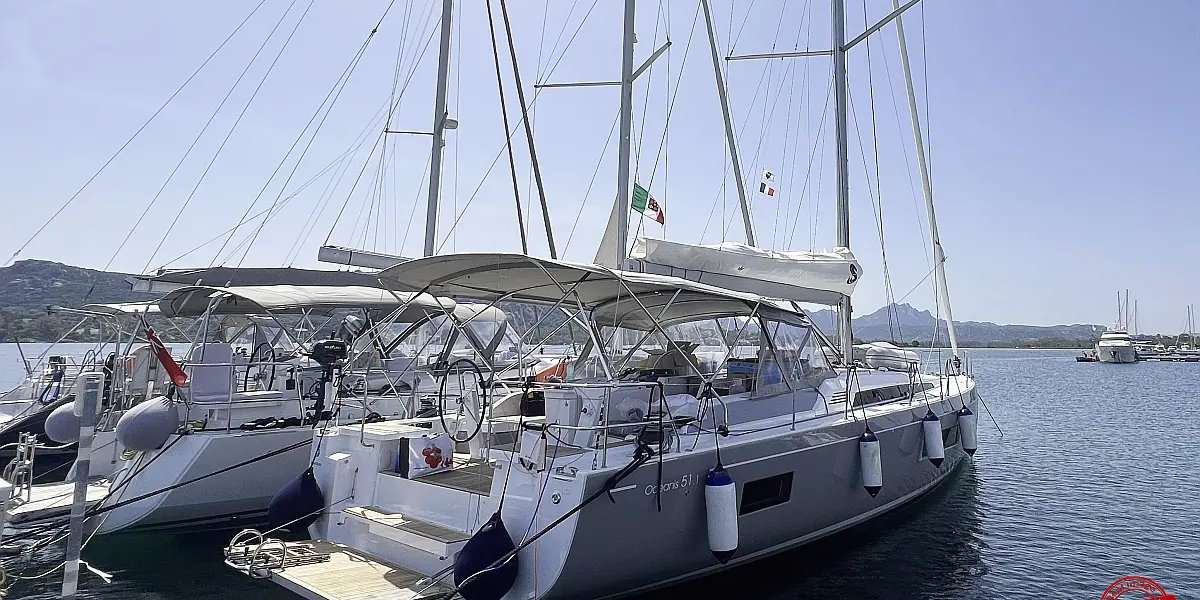 Sailboat Oceanis 51.1