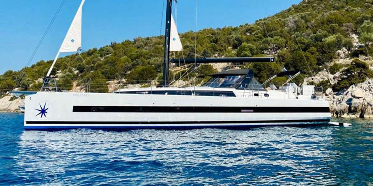 Sailboat Oceanis Yacht 62