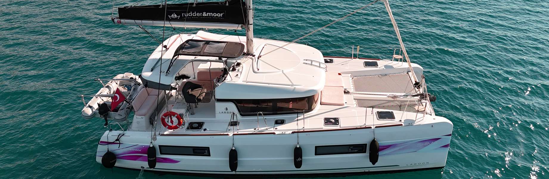 Catamaran Lagoon 40