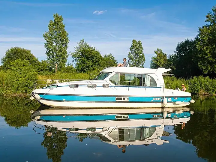 Péniche Sedan 1160