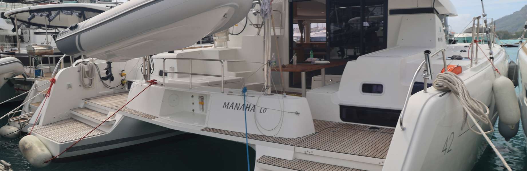 Catamarano Lagoon 42