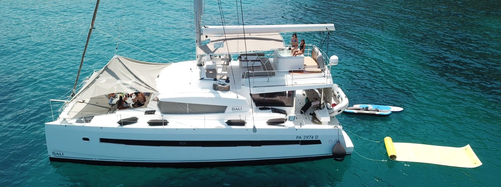Catamaran Bali 5.4