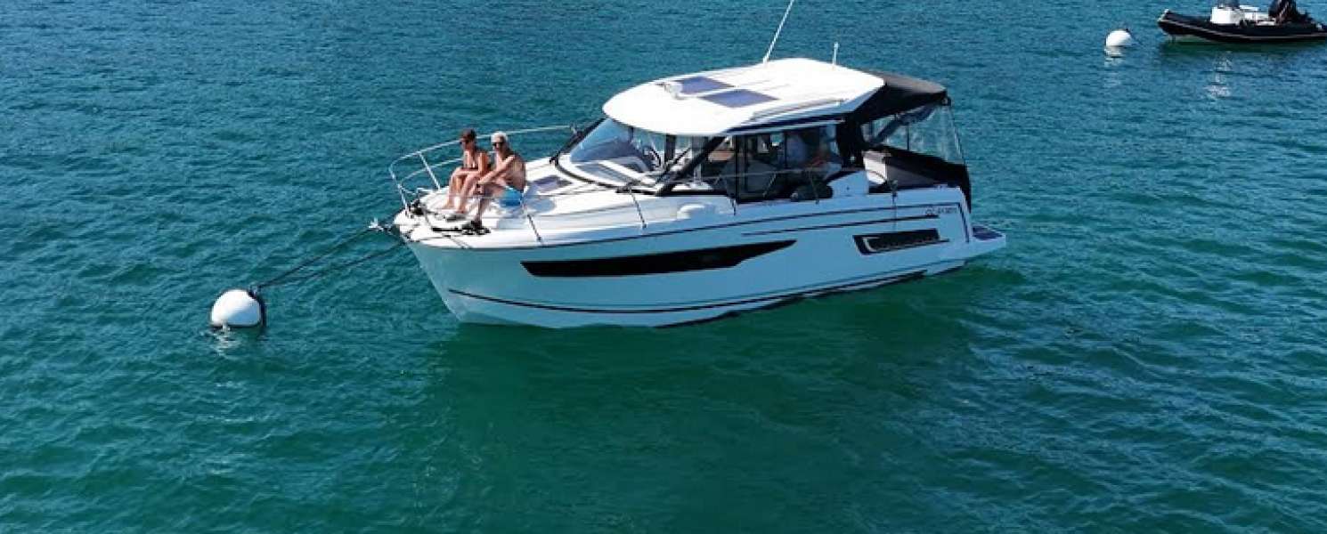 Motor boat Merry Fisher 895