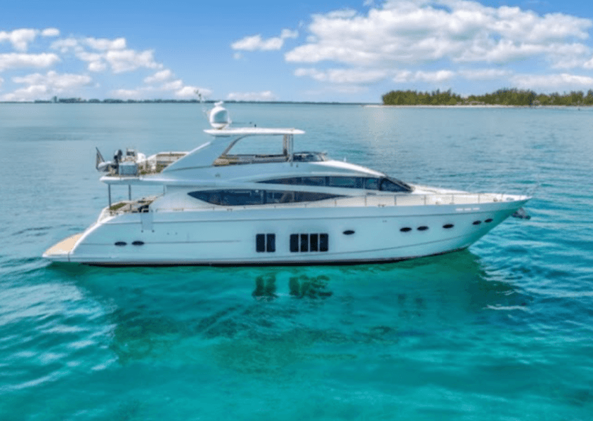 Yacht di Lusso Princess 88