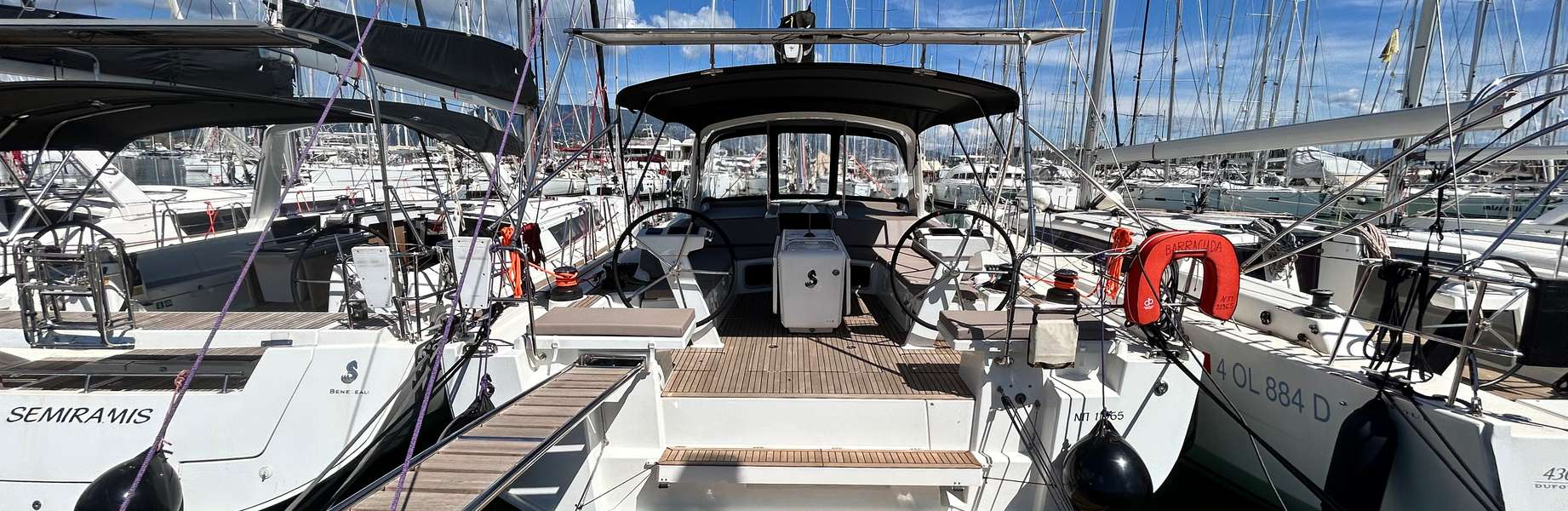 Sailboat Oceanis 51.1