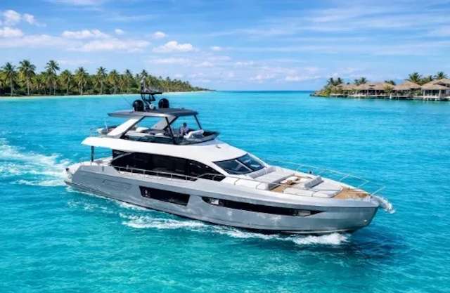 Luksusowy Jacht Azimut 68 Fly