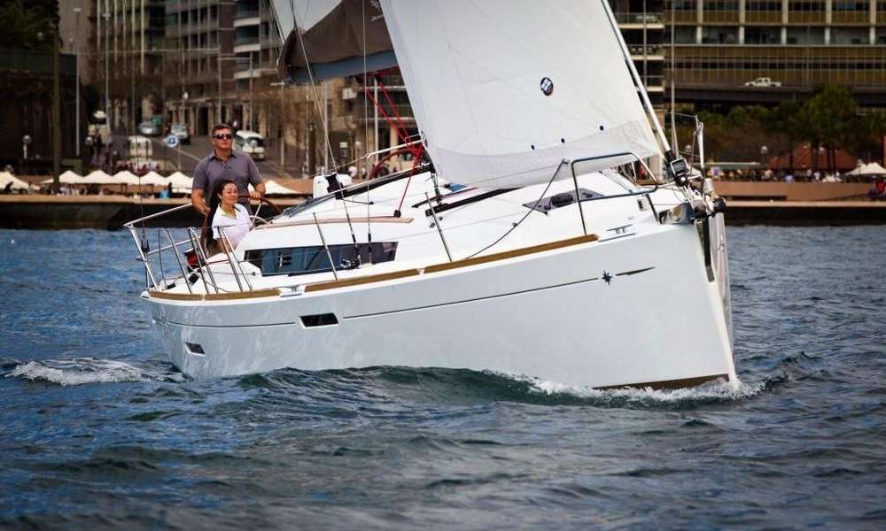 Velero Sun Odyssey 379