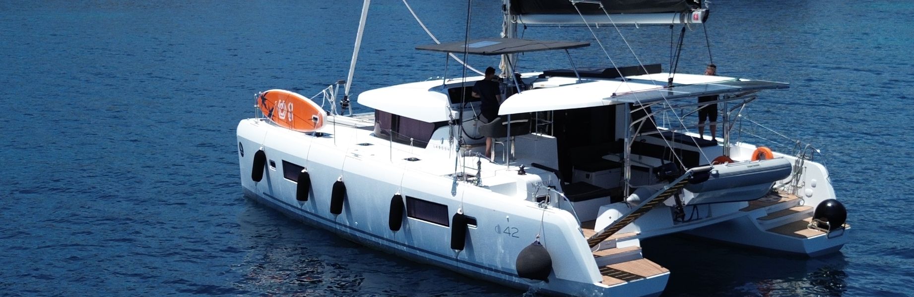 Katamaran Lagoon 42