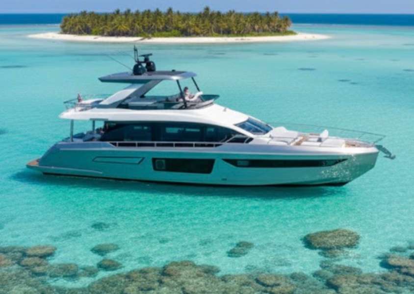 Yacht Azimut 68 Fly
