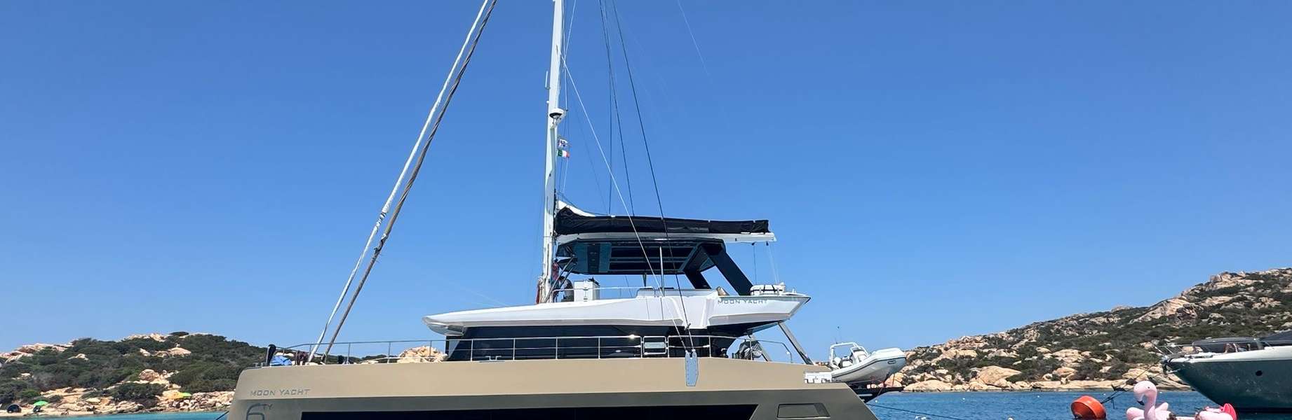 Катамаран Moon Yacht 60