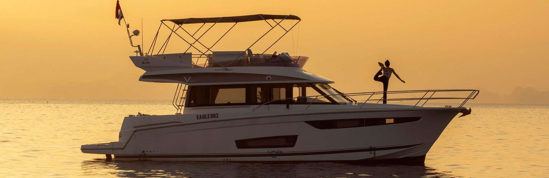 Barco a motor Velasco 43F