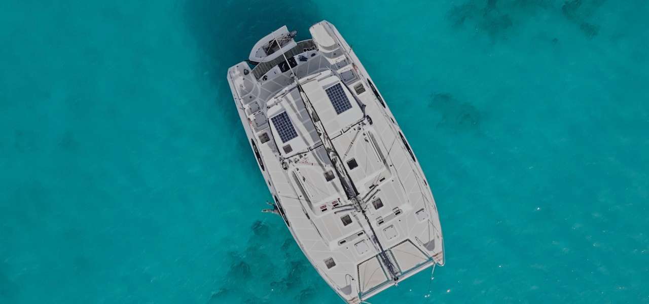 Catamaran Majestic 530