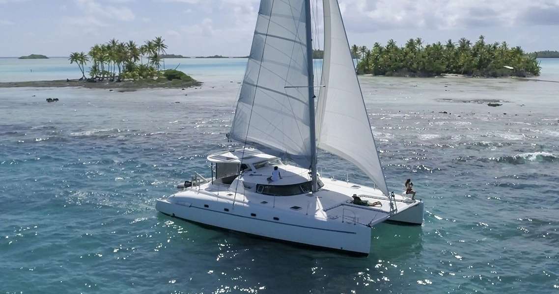 Catamaran Bahia 46