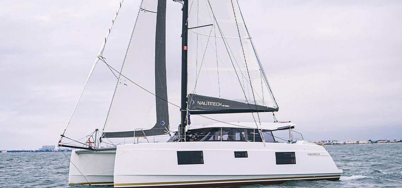 Catamarano Nautitech 40 Open