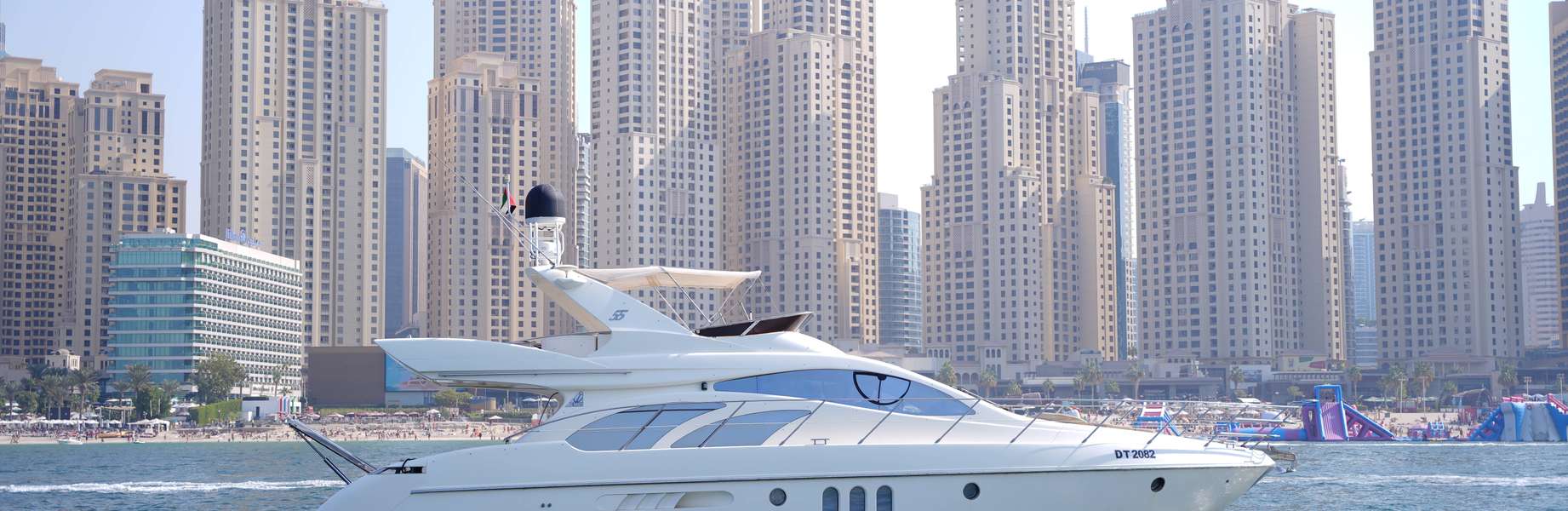 Bateaux à moteur Azimut 55