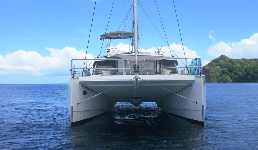 Catamaran Bali 4.1