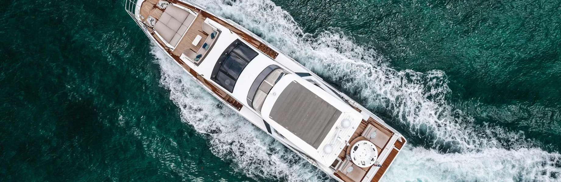 Luksusowy Jacht Azimut Grande 27