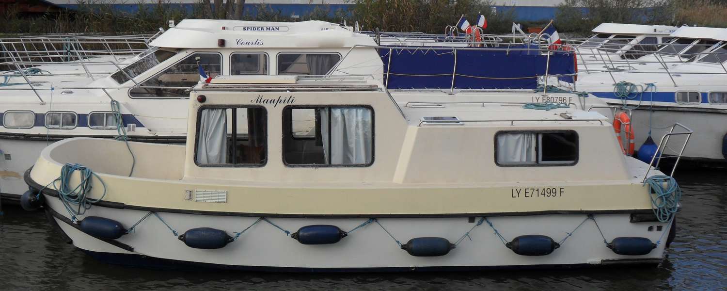 Теплоход Renaud 8000