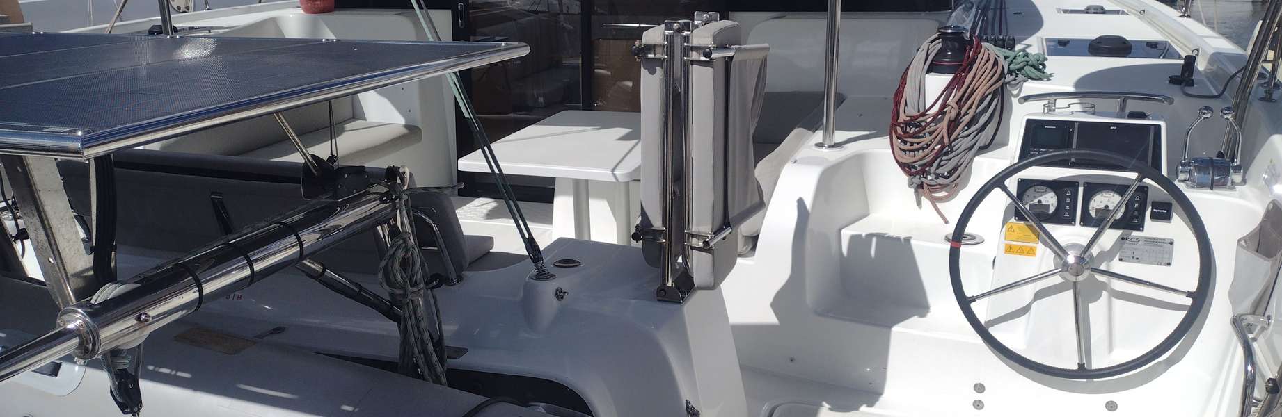 Катамаран Excess 11