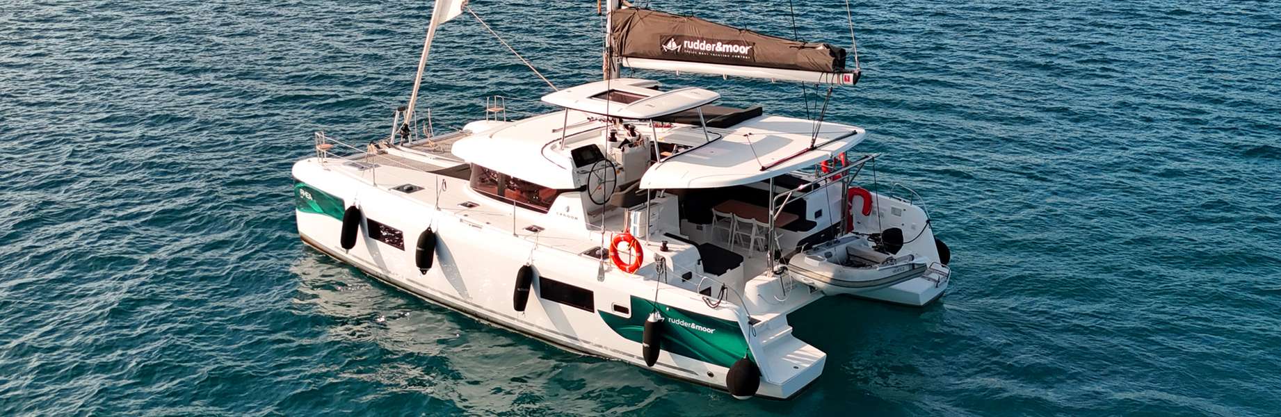 Catamaran Lagoon 42