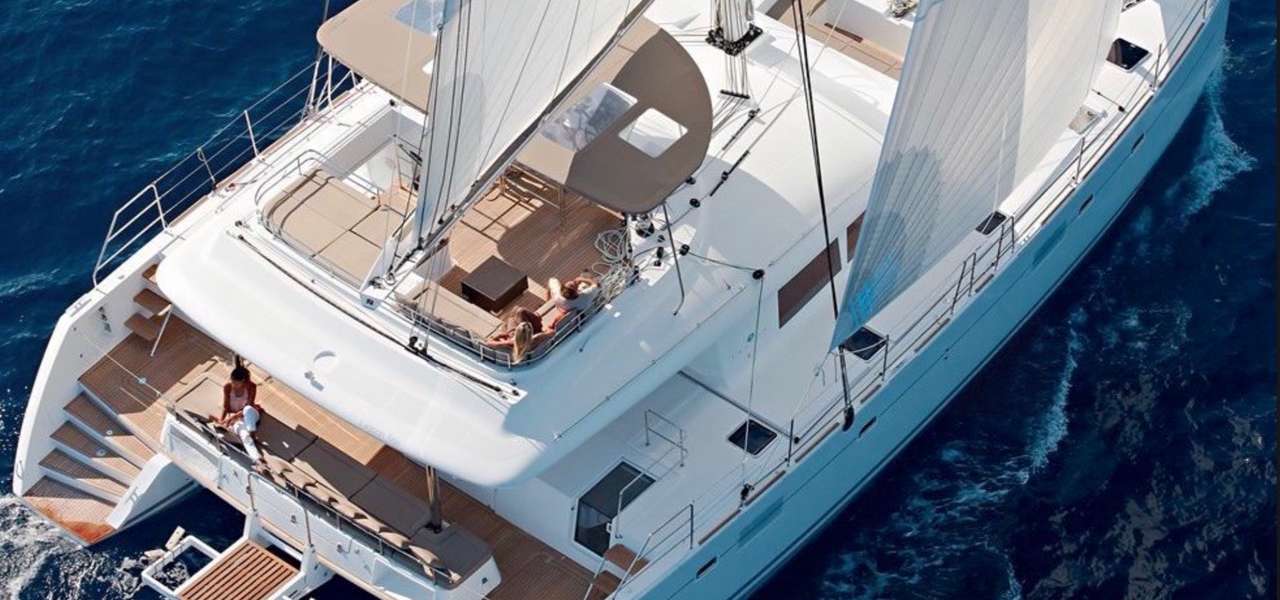 Catamarán Lagoon 560