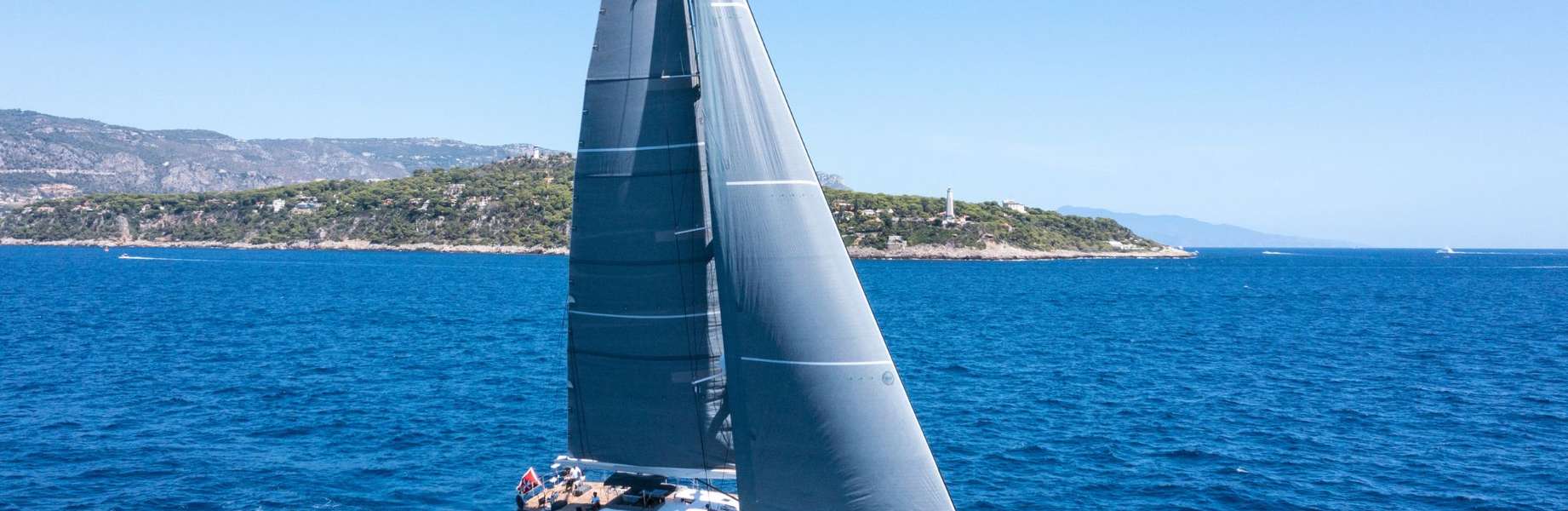 Barca a vela Swan 90