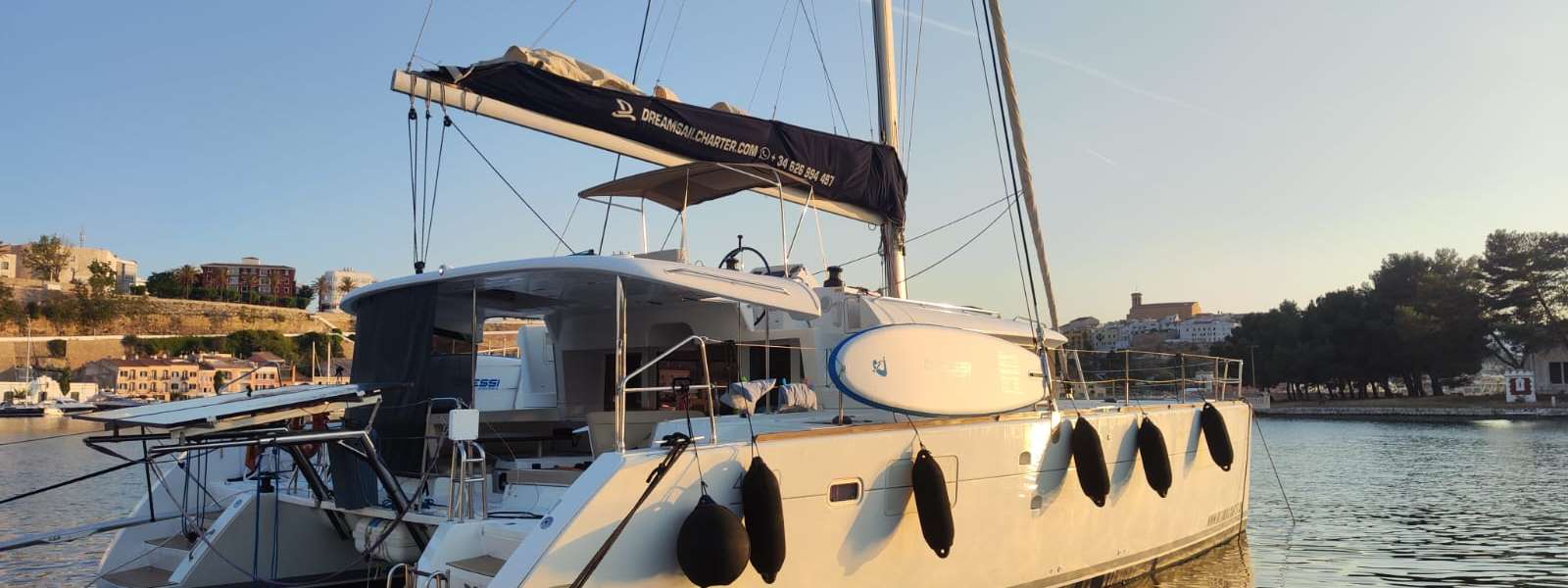 Catamarano Lagoon 450