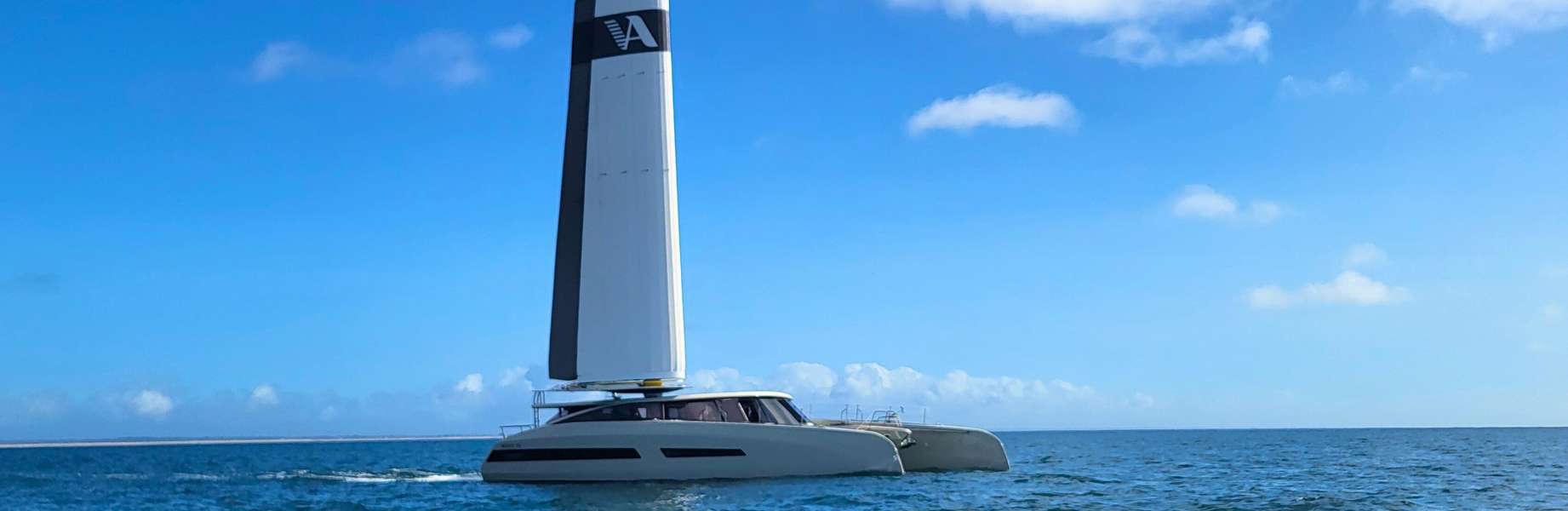 Catamaran ModX 70