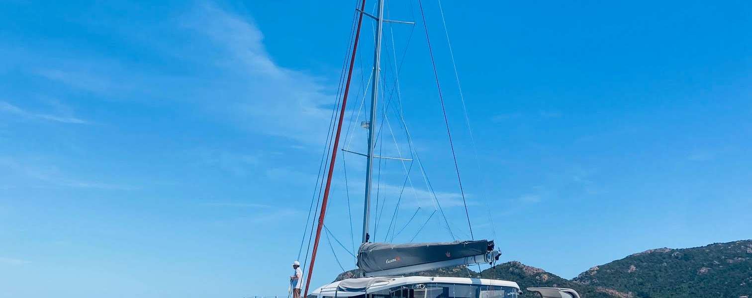 Catamarano Excess 14