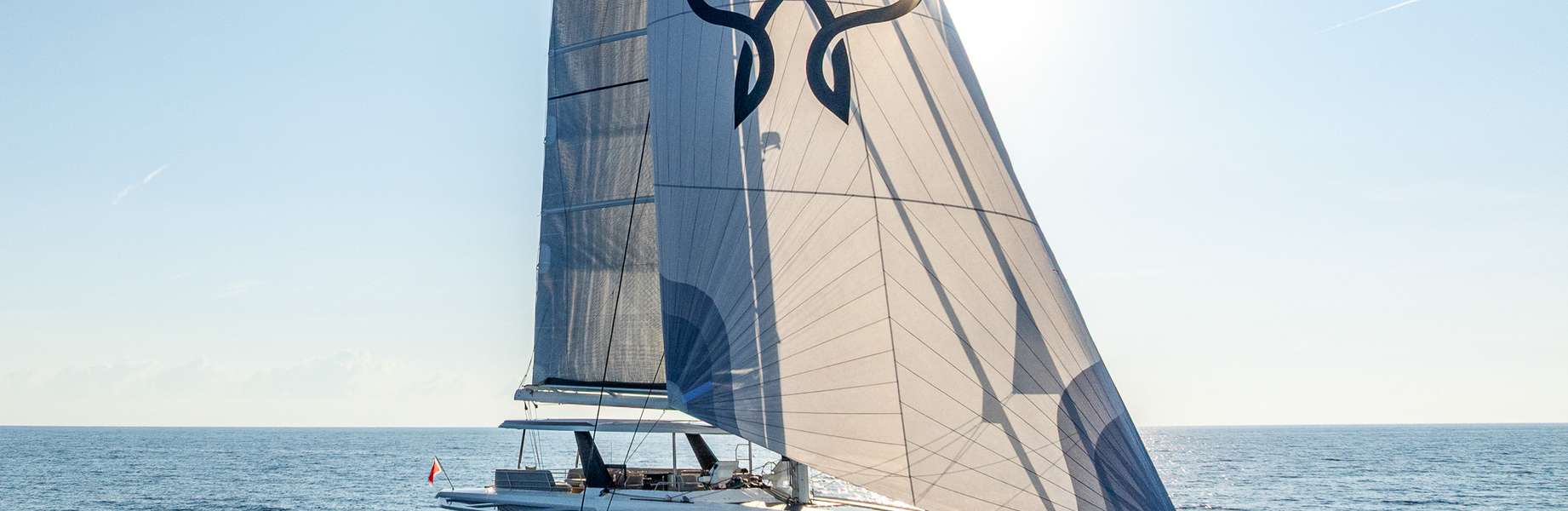 Catamaran Thíra 80