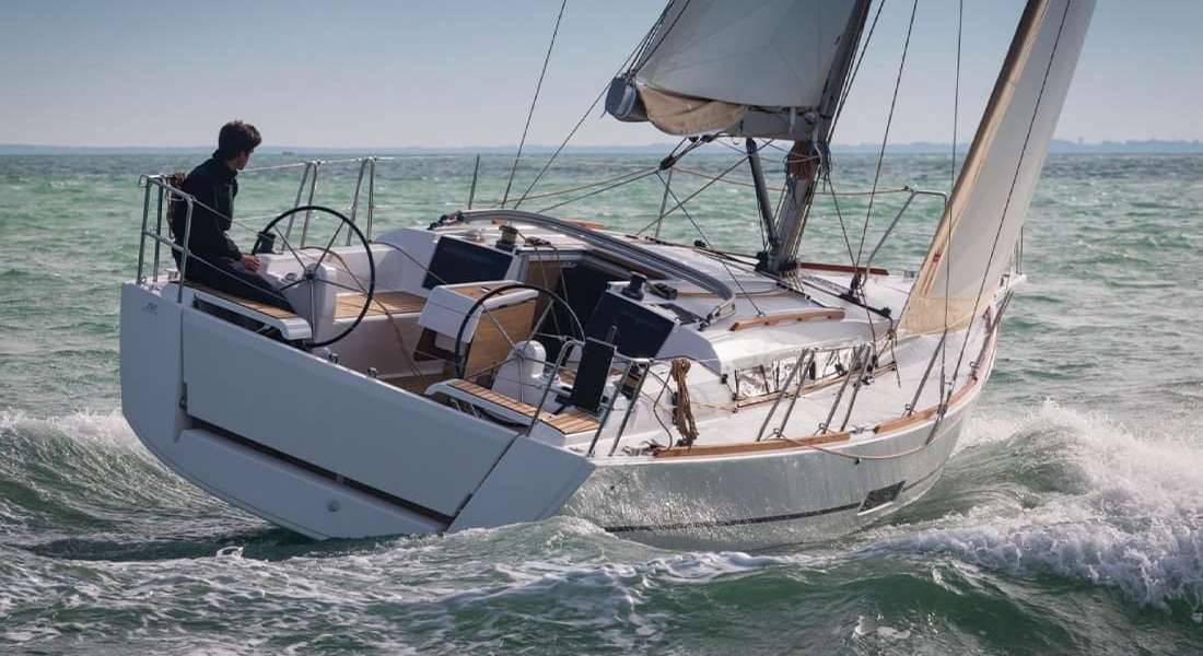 Парусная яхта Dufour 350 Grand Large