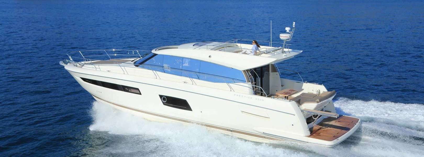 Motor boat Prestige 550 S