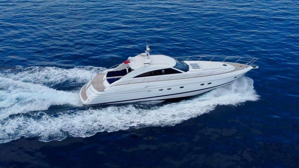 Luxury Yacht Princess V65