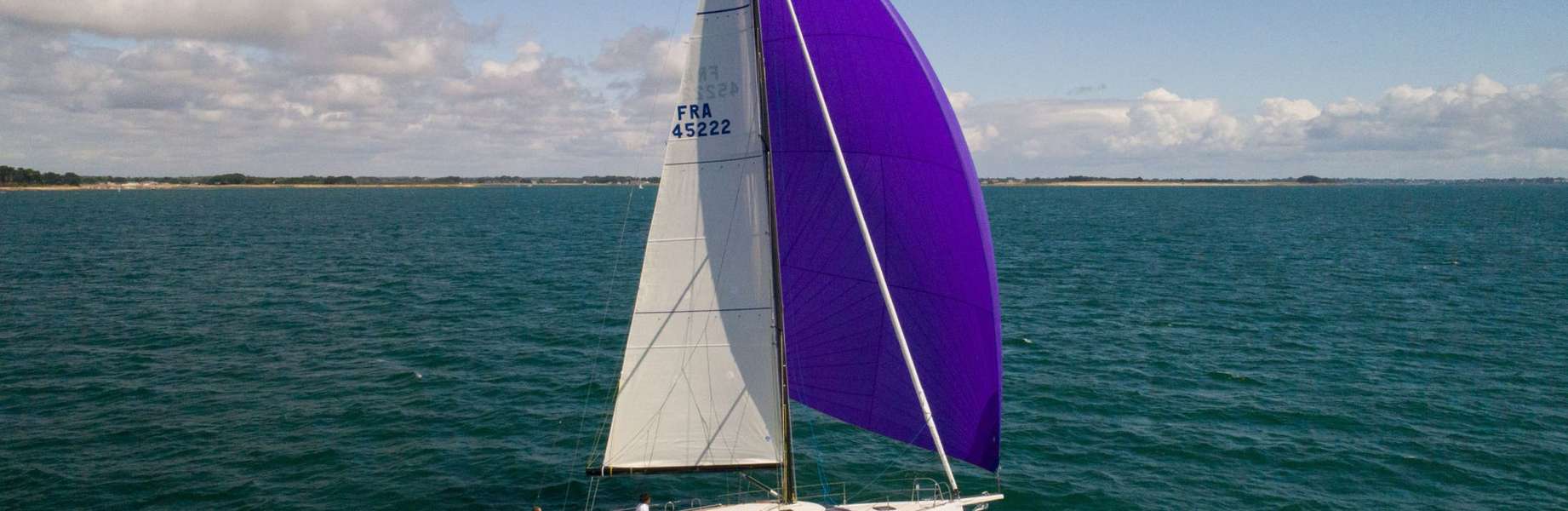 Velero RM 1180