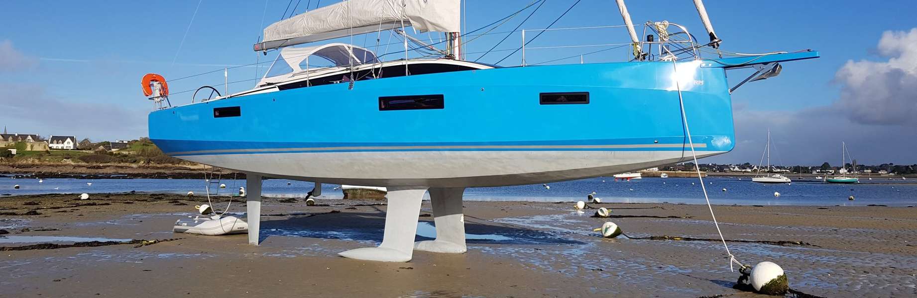 Velero RM 1180