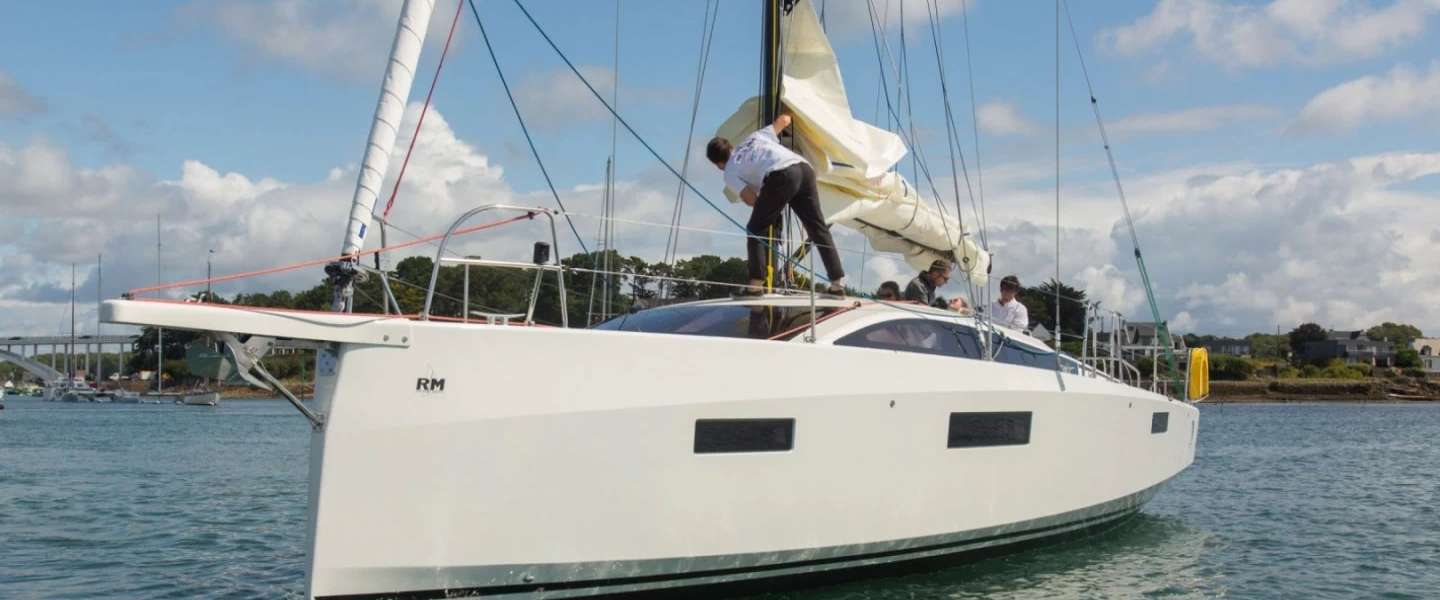 Velero RM 1180