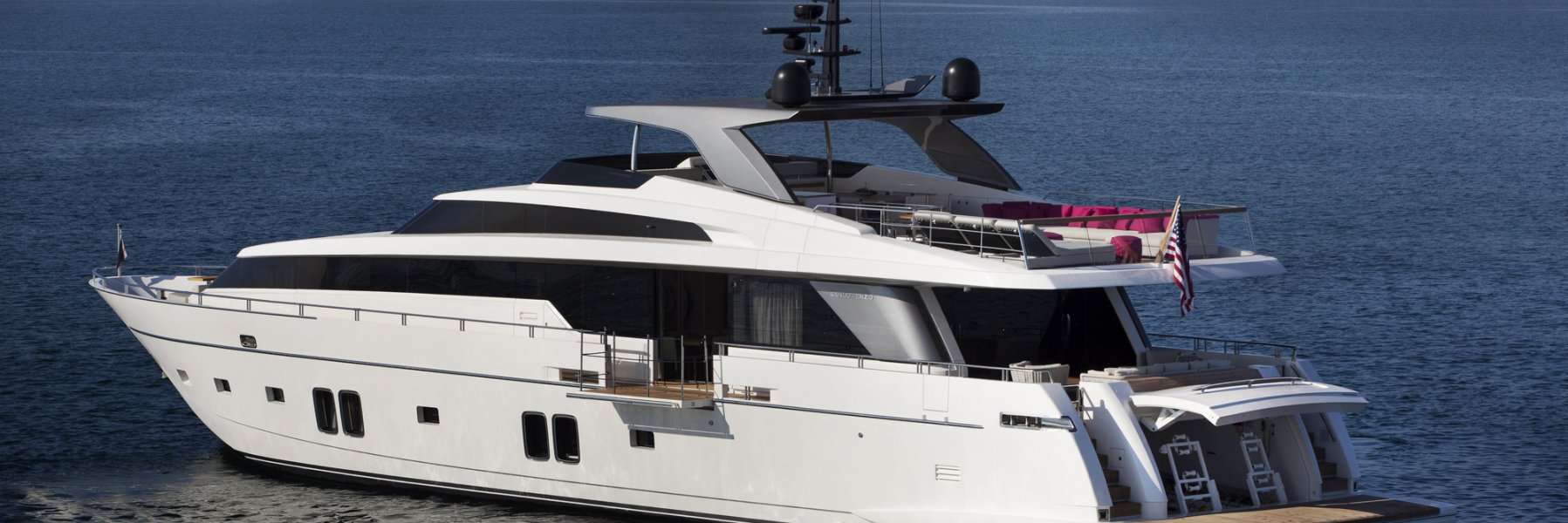 Luxury Yacht San Lorenzo 106