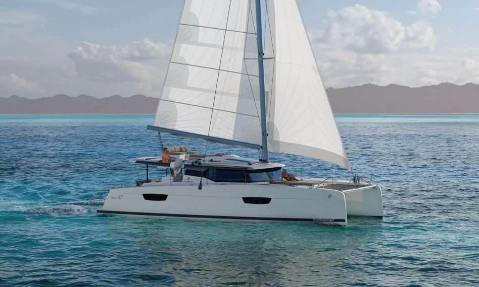 Catamaran Saona 47