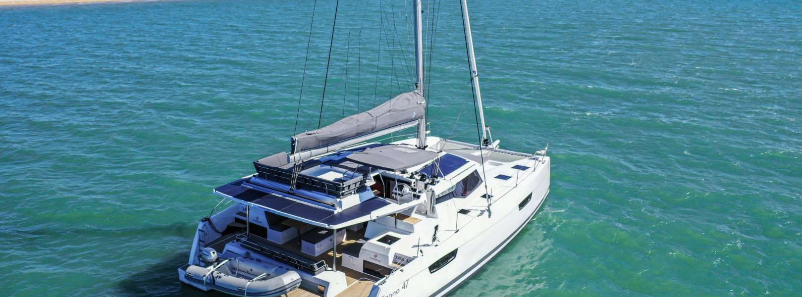 Catamaran Saona 47