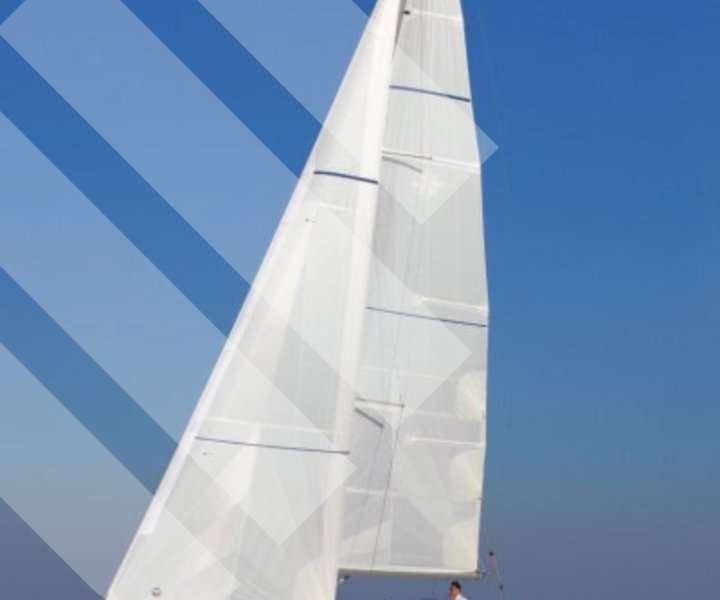 Sailboat Sun Odyssey 33i