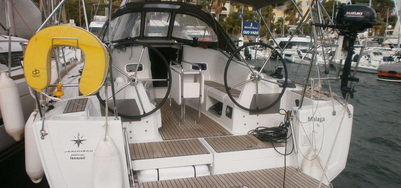 Sailboat Sun Odyssey 349