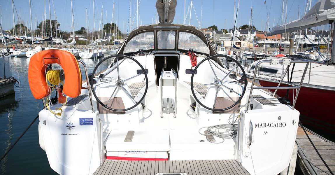 Velero Sun Odyssey 349