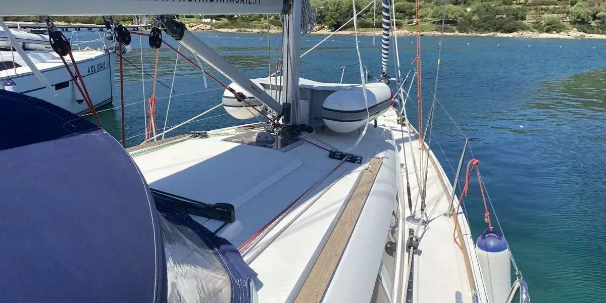 Sailboat Sun Odyssey 36i