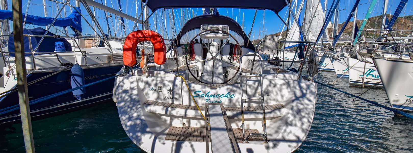 Sailboat Sun Odyssey 36i