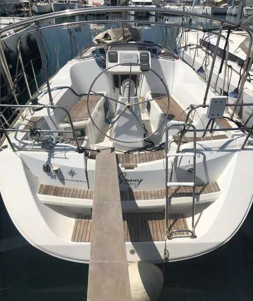 Velero Sun Odyssey 36i