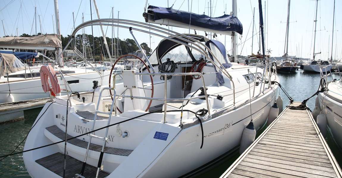 Sailboat Sun Odyssey 36i