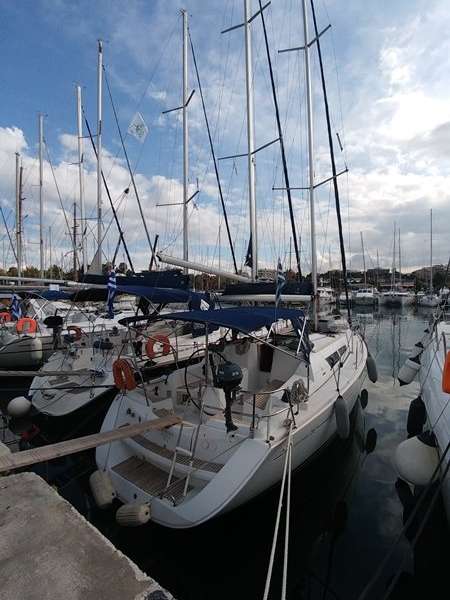 Velero Sun Odyssey 36i