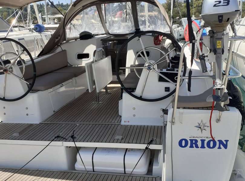 Velero Sun Odyssey 380