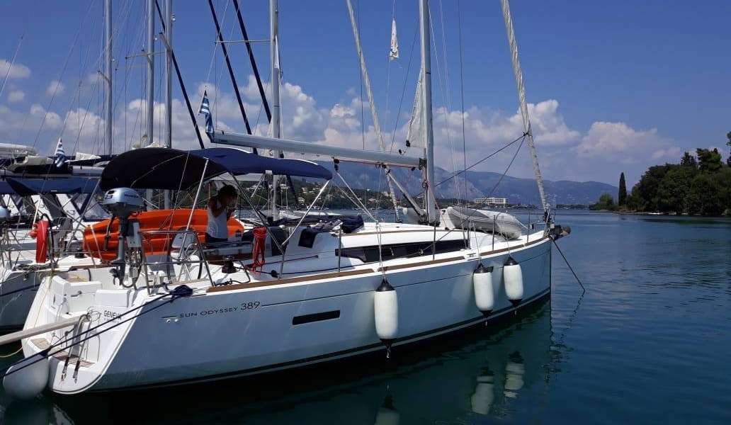 Segelboot Sun Odyssey 389